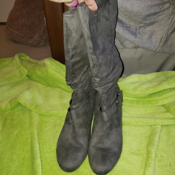 Apt. 9 heeled boots - Picture 4 of 6